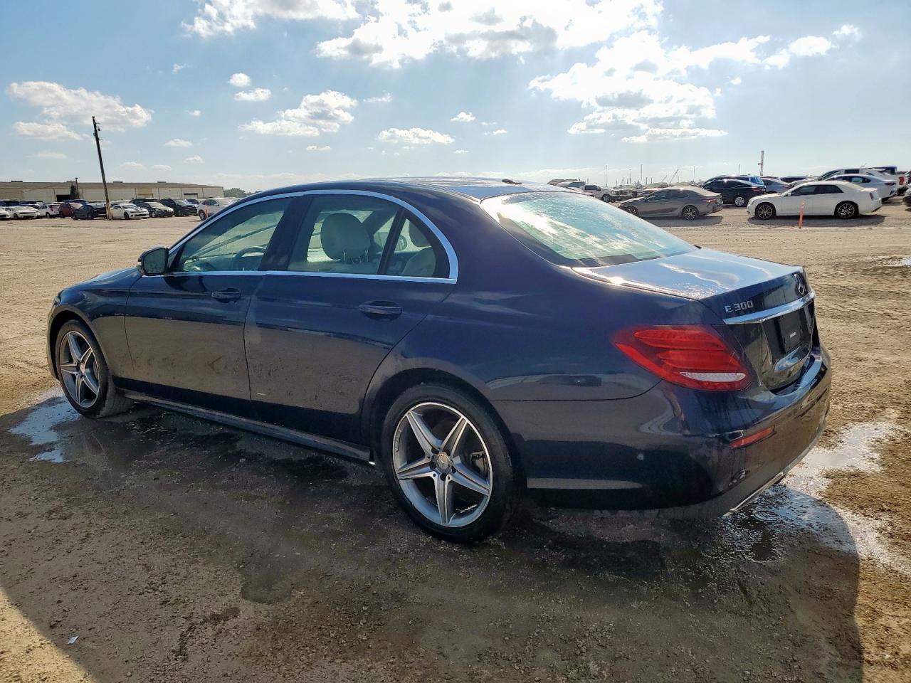2017 MERCEDES-BENZ E-Class