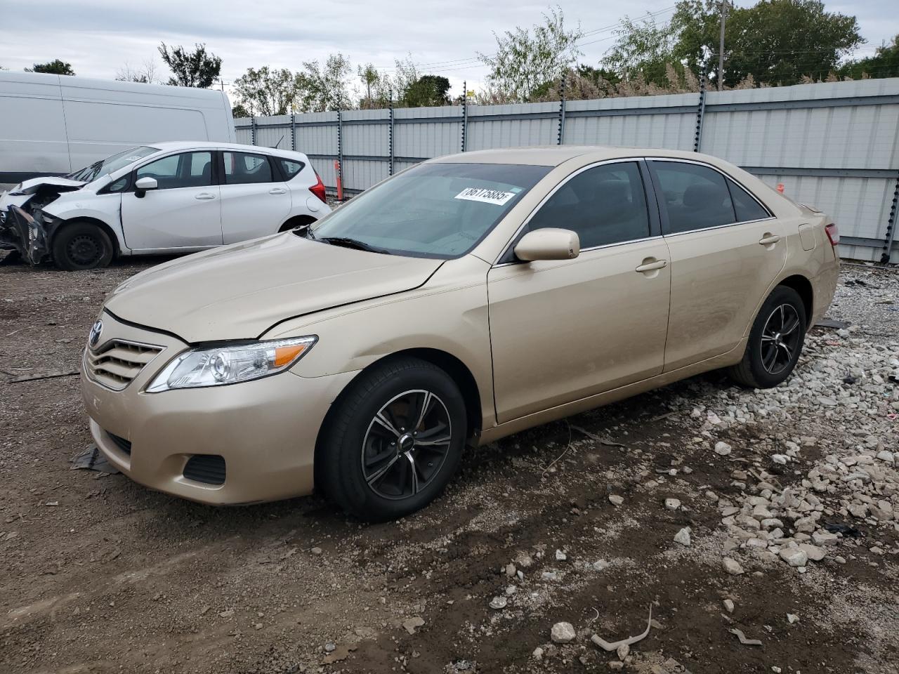 2011 TOYOTA CAMRY