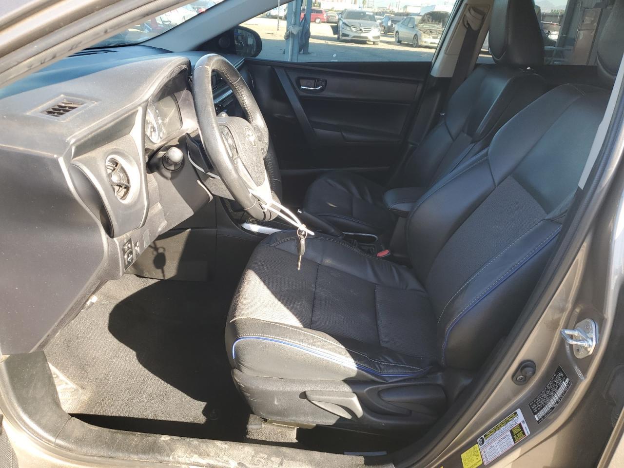 2017 TOYOTA COROLLA