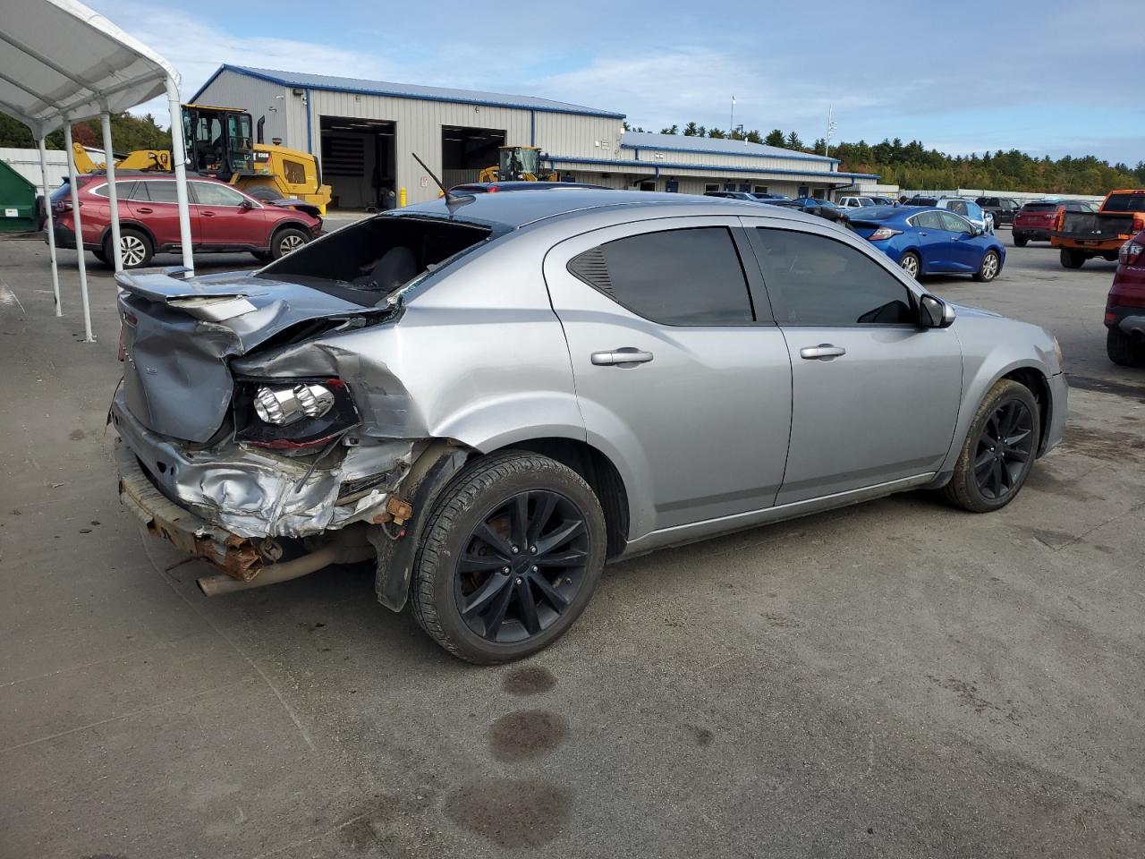 2013 DODGE Avenger