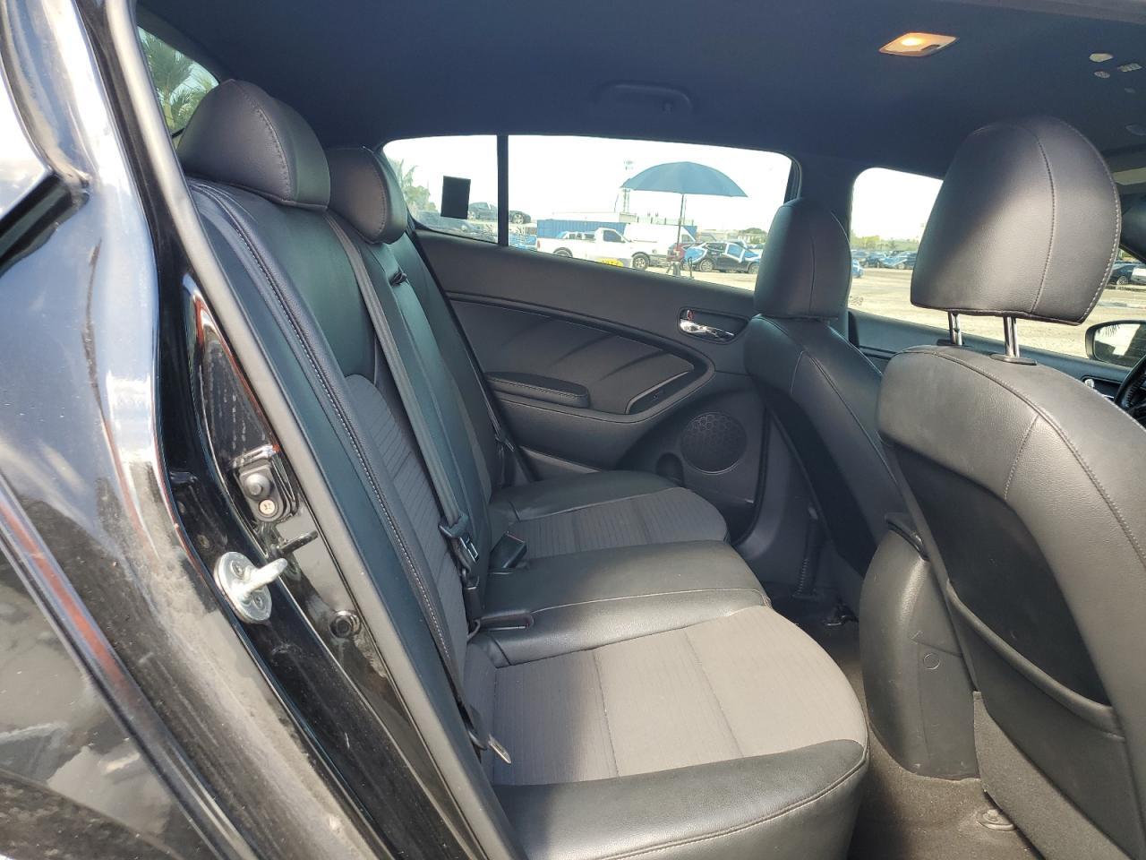 2016 KIA FORTE
