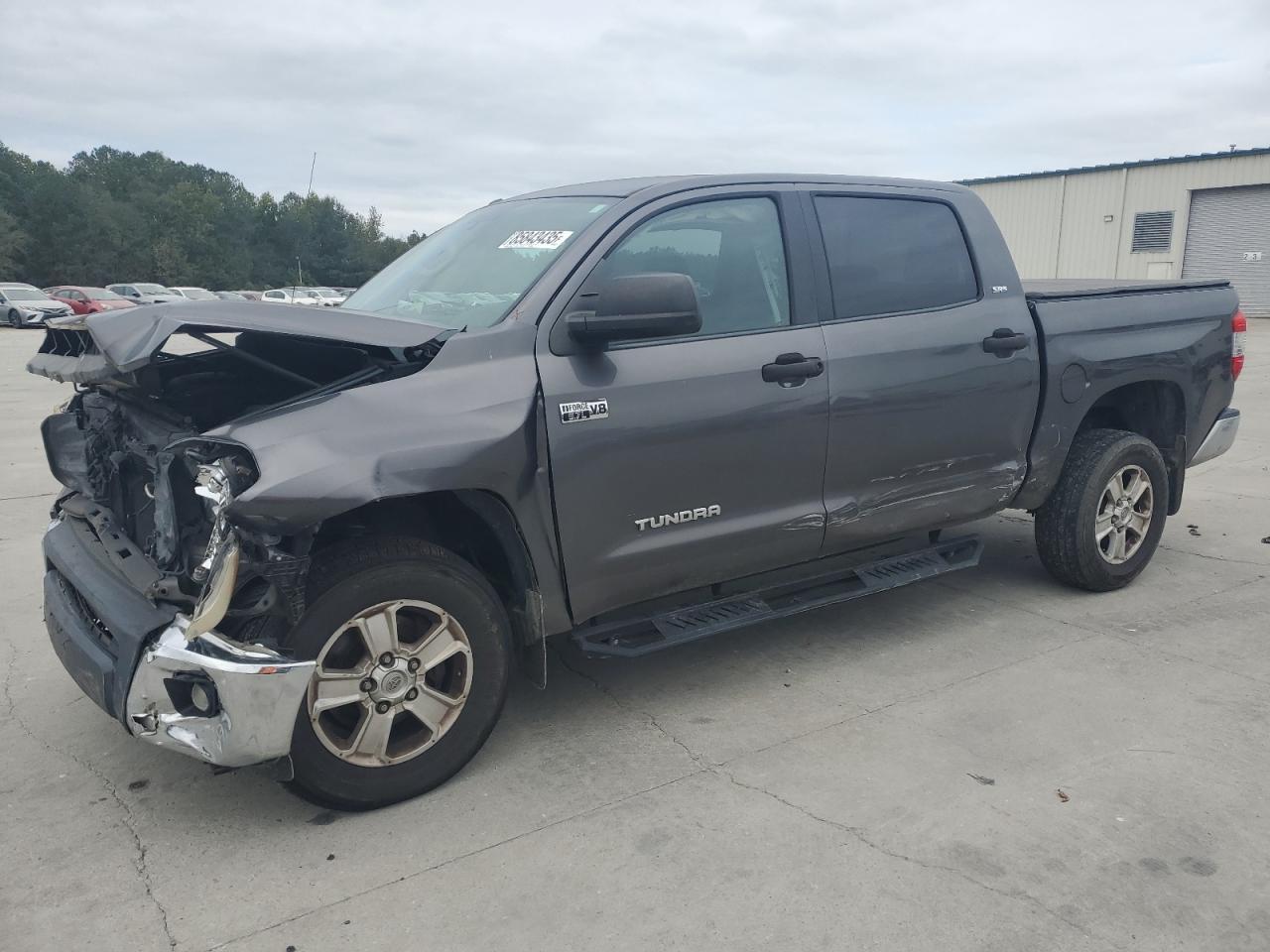 2015 TOYOTA TUNDRA