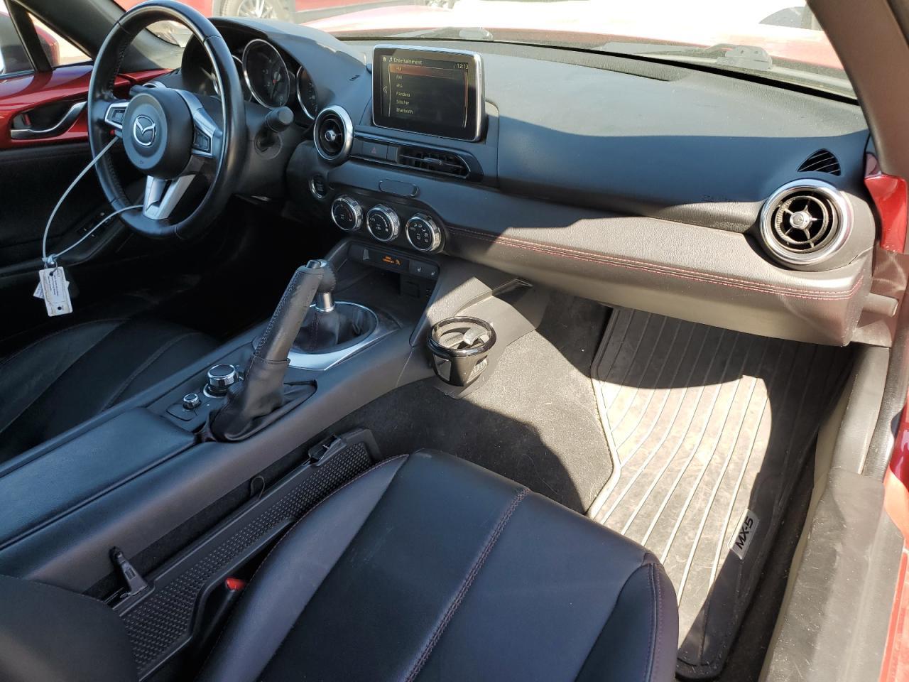 2017 MAZDA MX-5 Miata