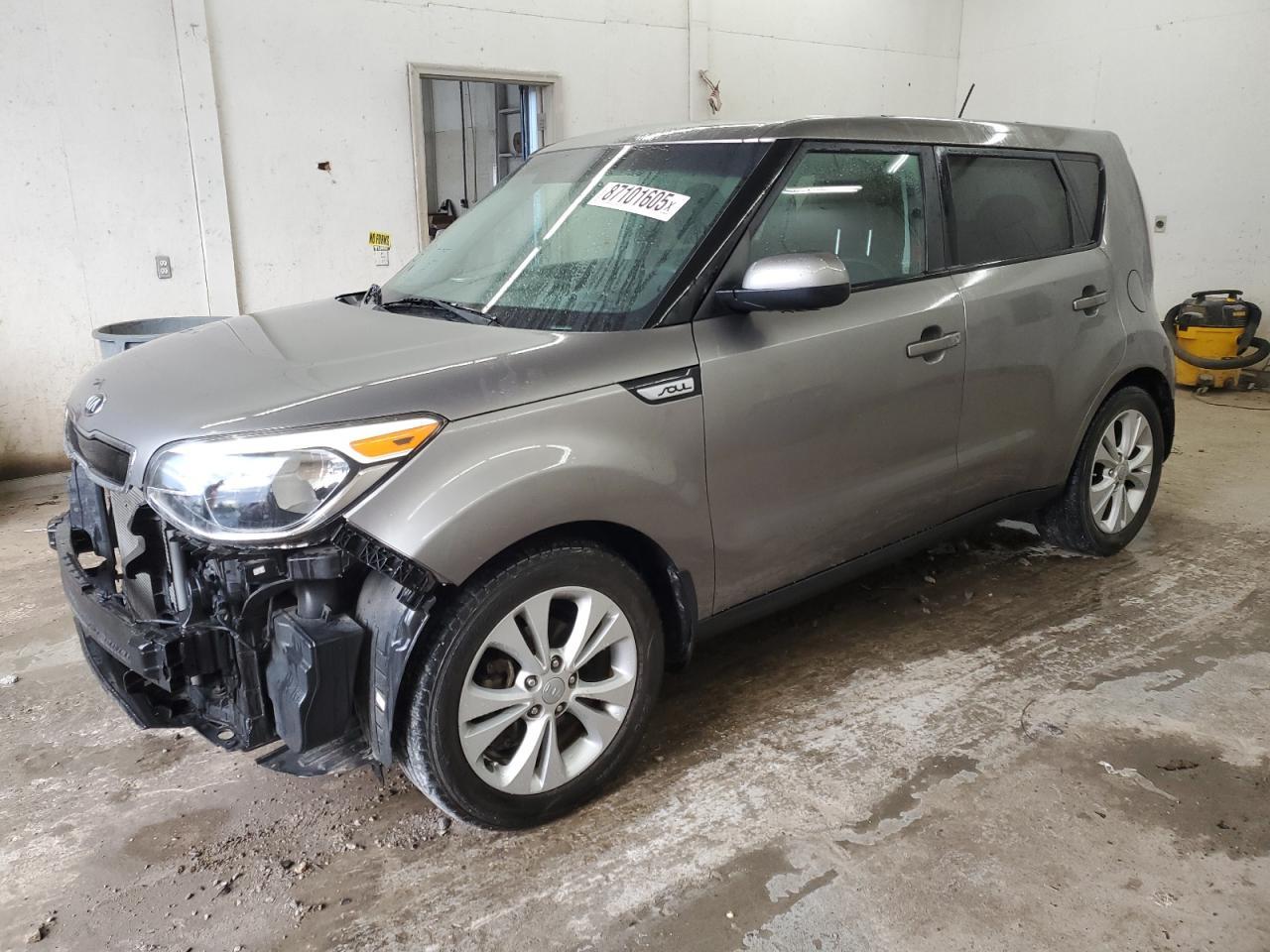 2015 KIA SOUL