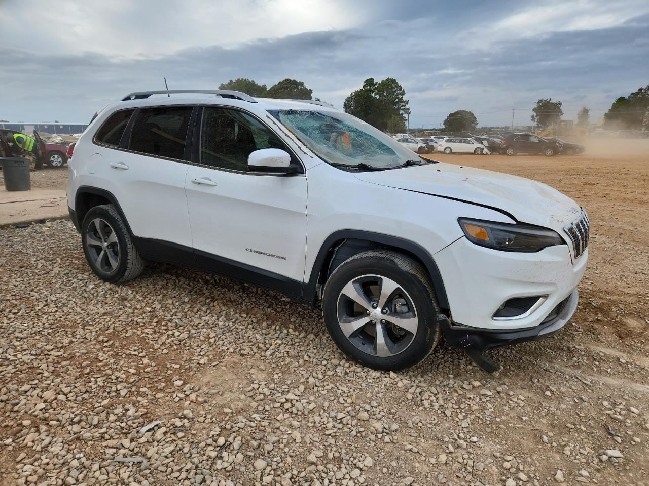 2019 JEEP CHEROKEE
