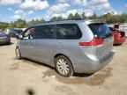 2011 TOYOTA SIENNA