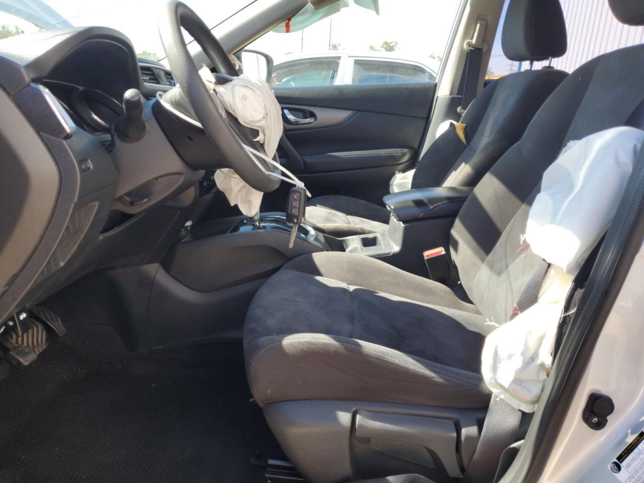 2015 NISSAN ROGUE