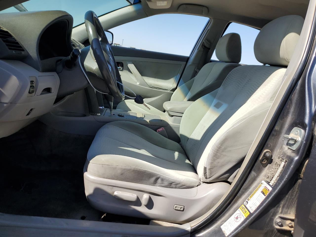 2010 TOYOTA CAMRY