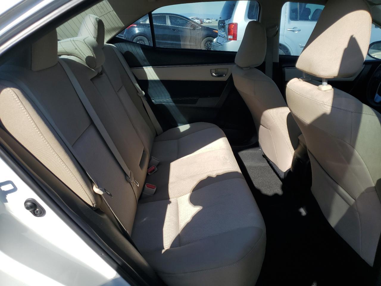 2015 TOYOTA COROLLA