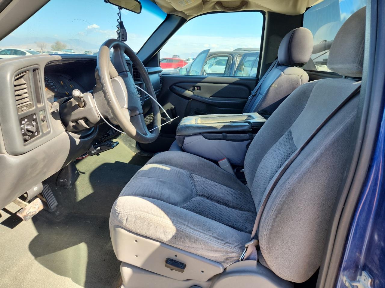 2004 GMC Sierra