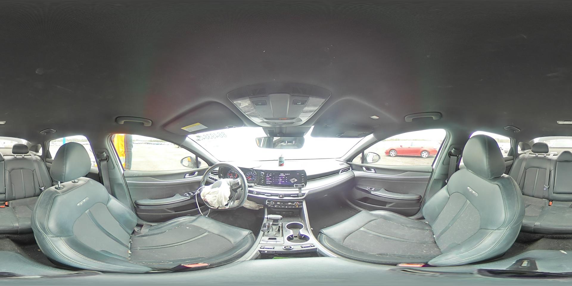 2022 KIA K5