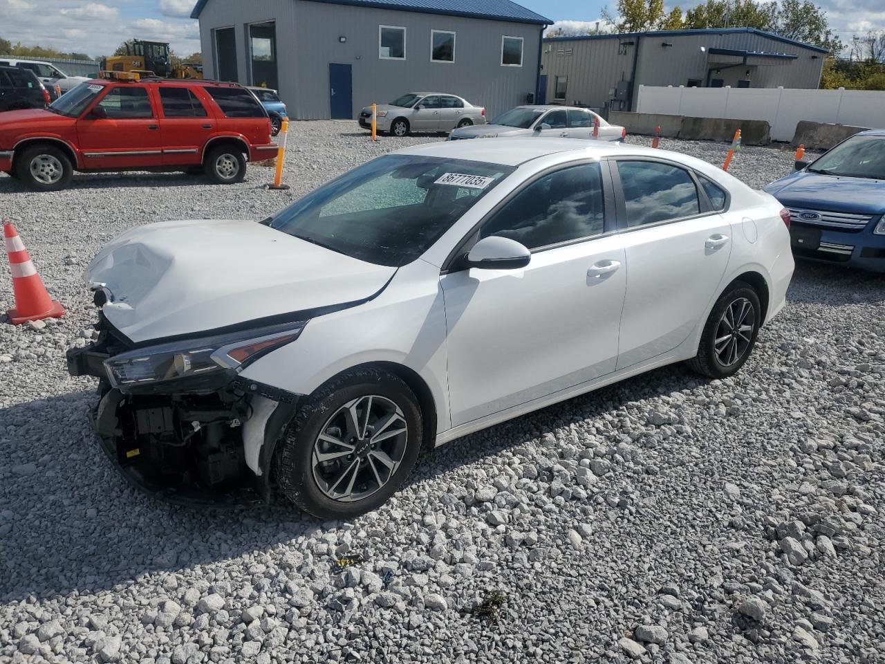 2023 KIA FORTE