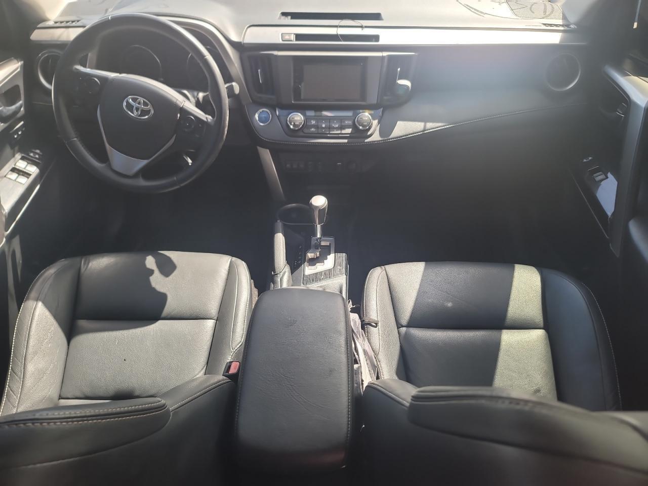 2016 TOYOTA RAV4