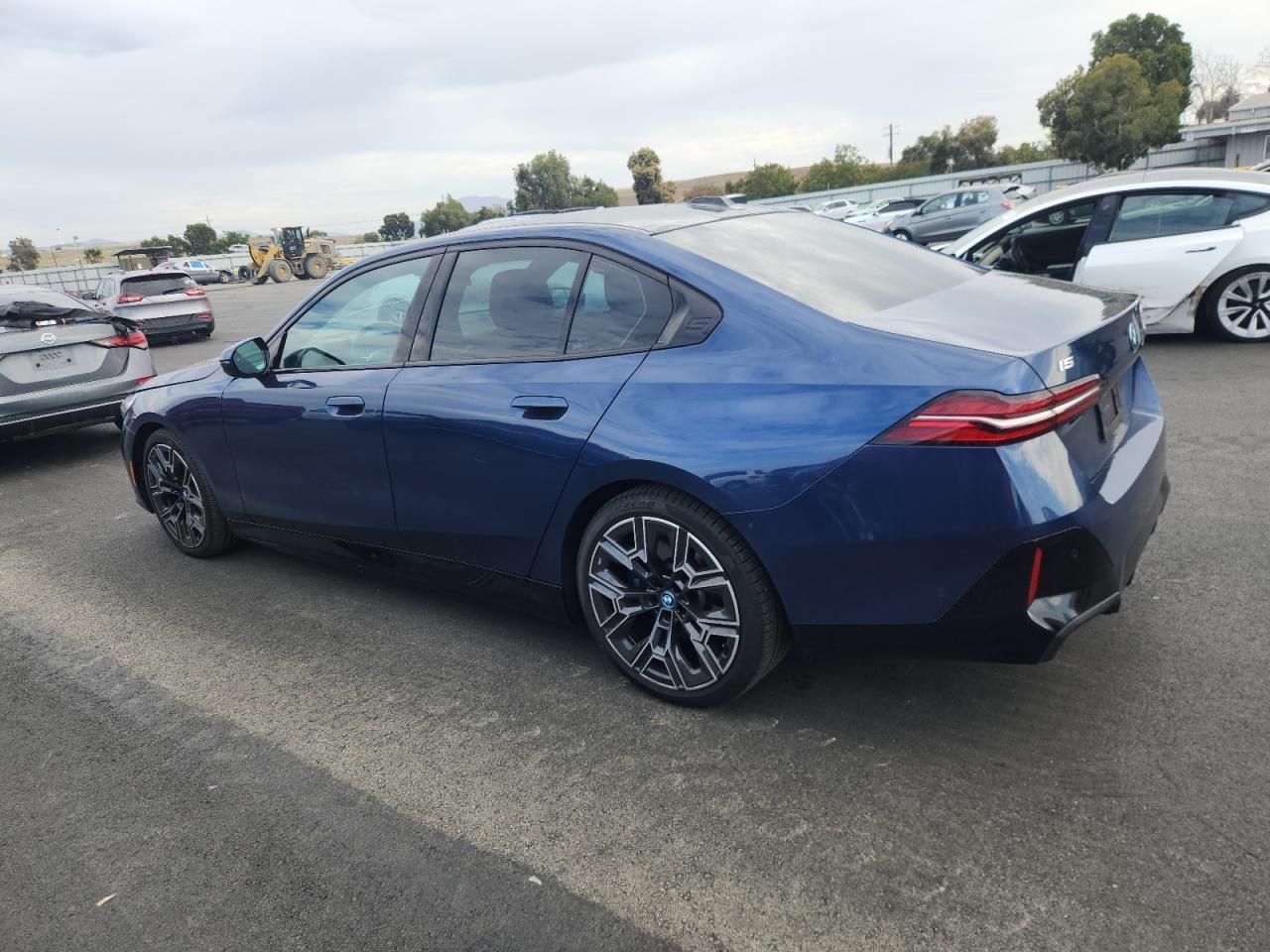 2024 BMW i5