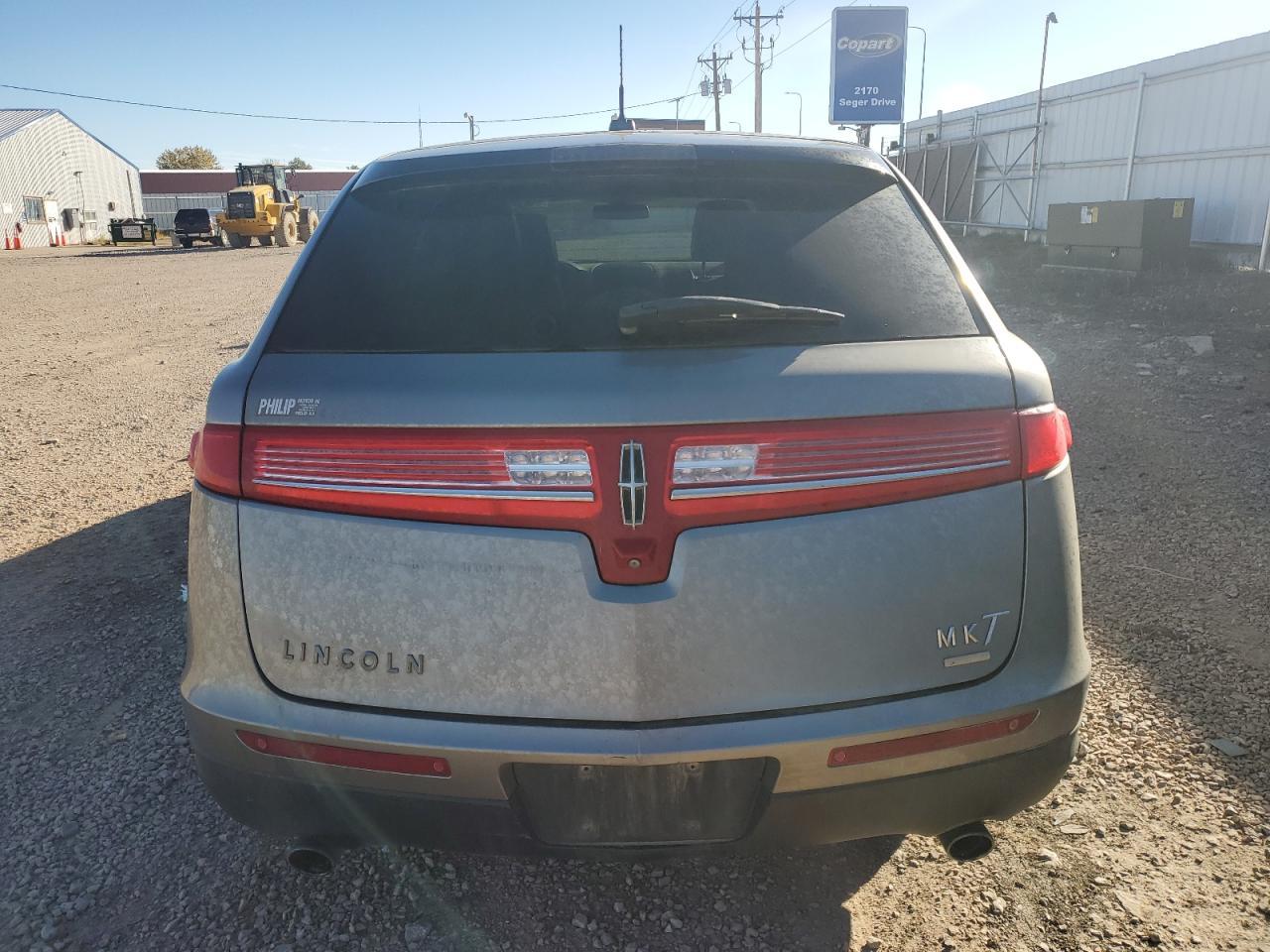 2015 LINCOLN MKT