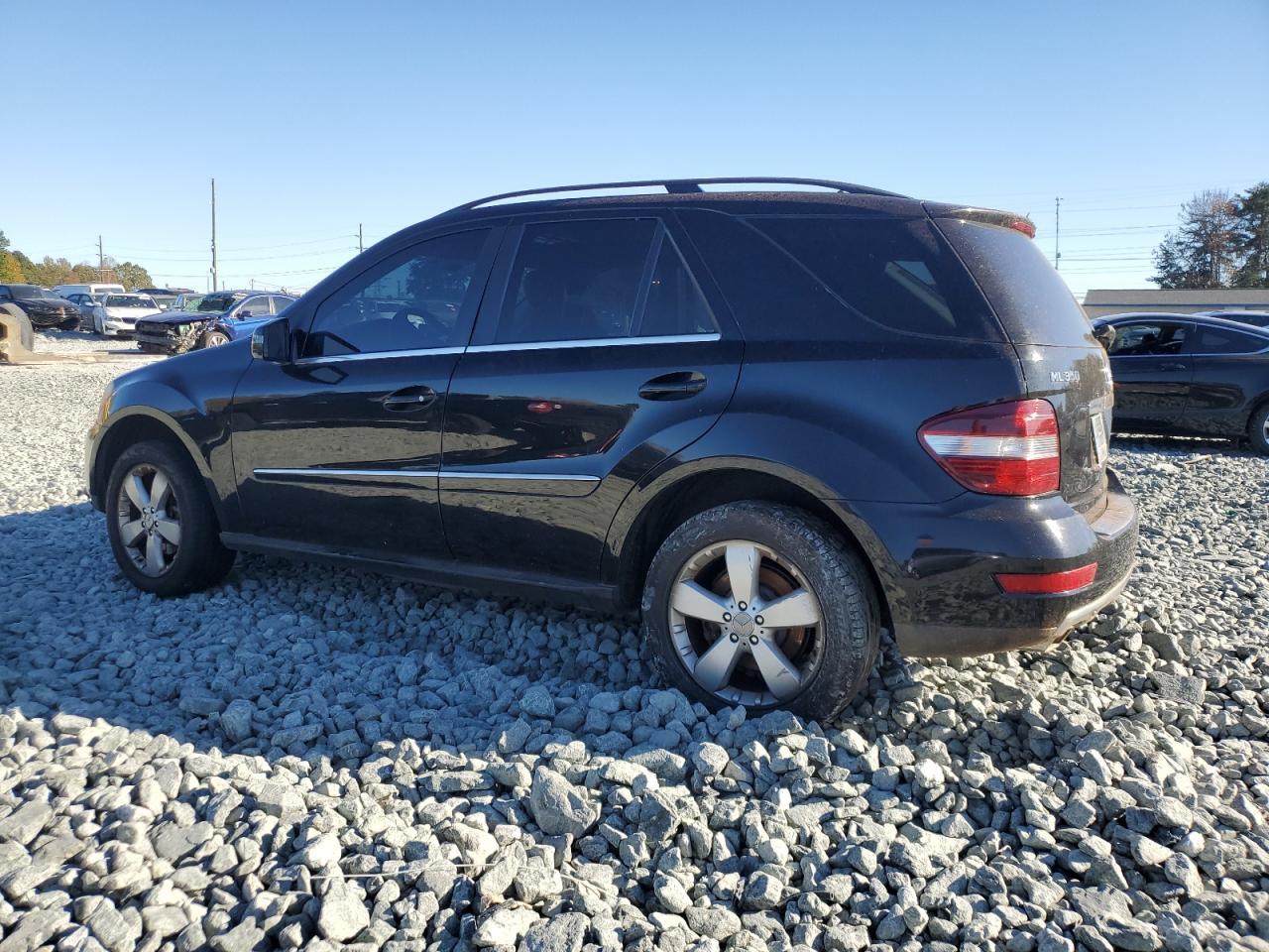 2011 MERCEDES-BENZ ML-Class