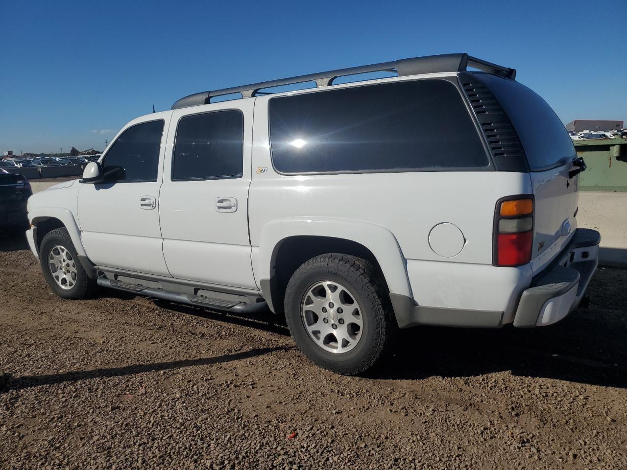 2004 CHEVROLET Suburban