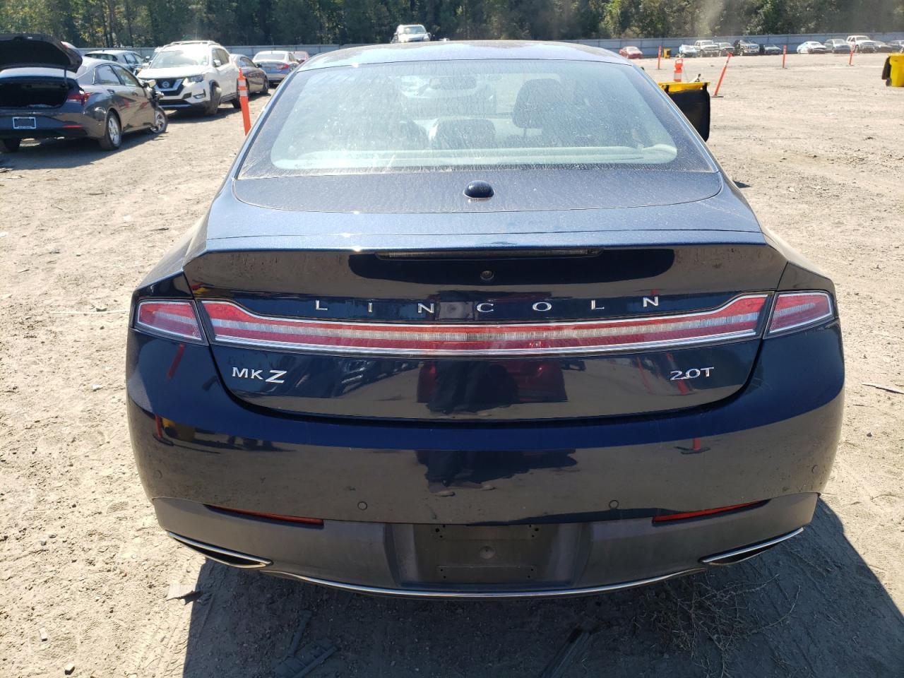 2017 LINCOLN MKZ