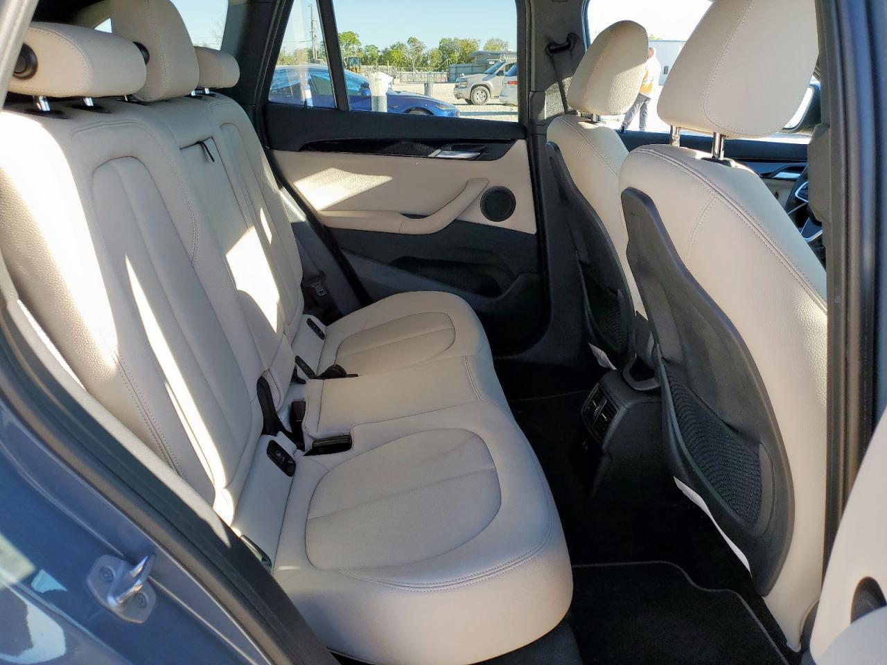 2021 BMW X1