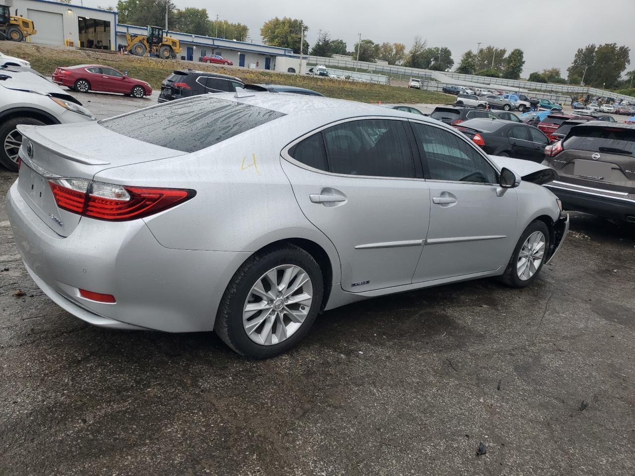 2013 LEXUS ES 300H