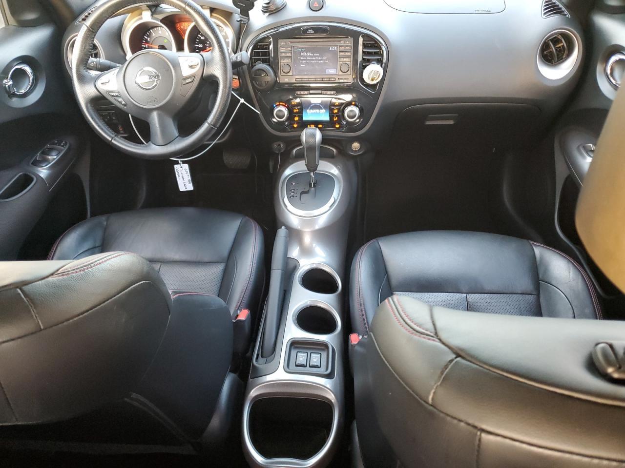 2011 NISSAN Juke