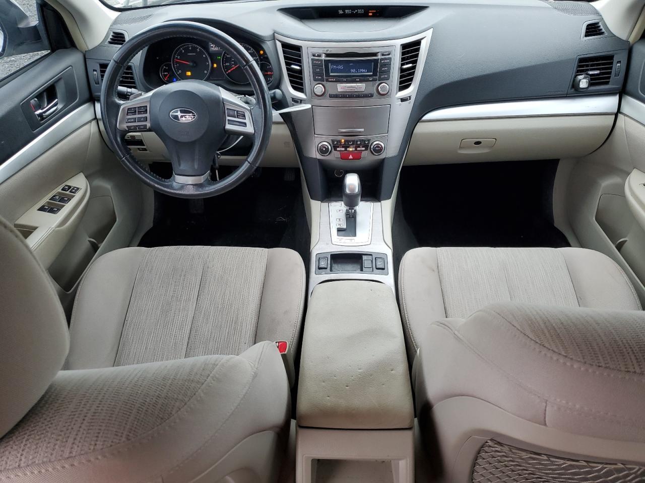 2013 SUBARU Outback