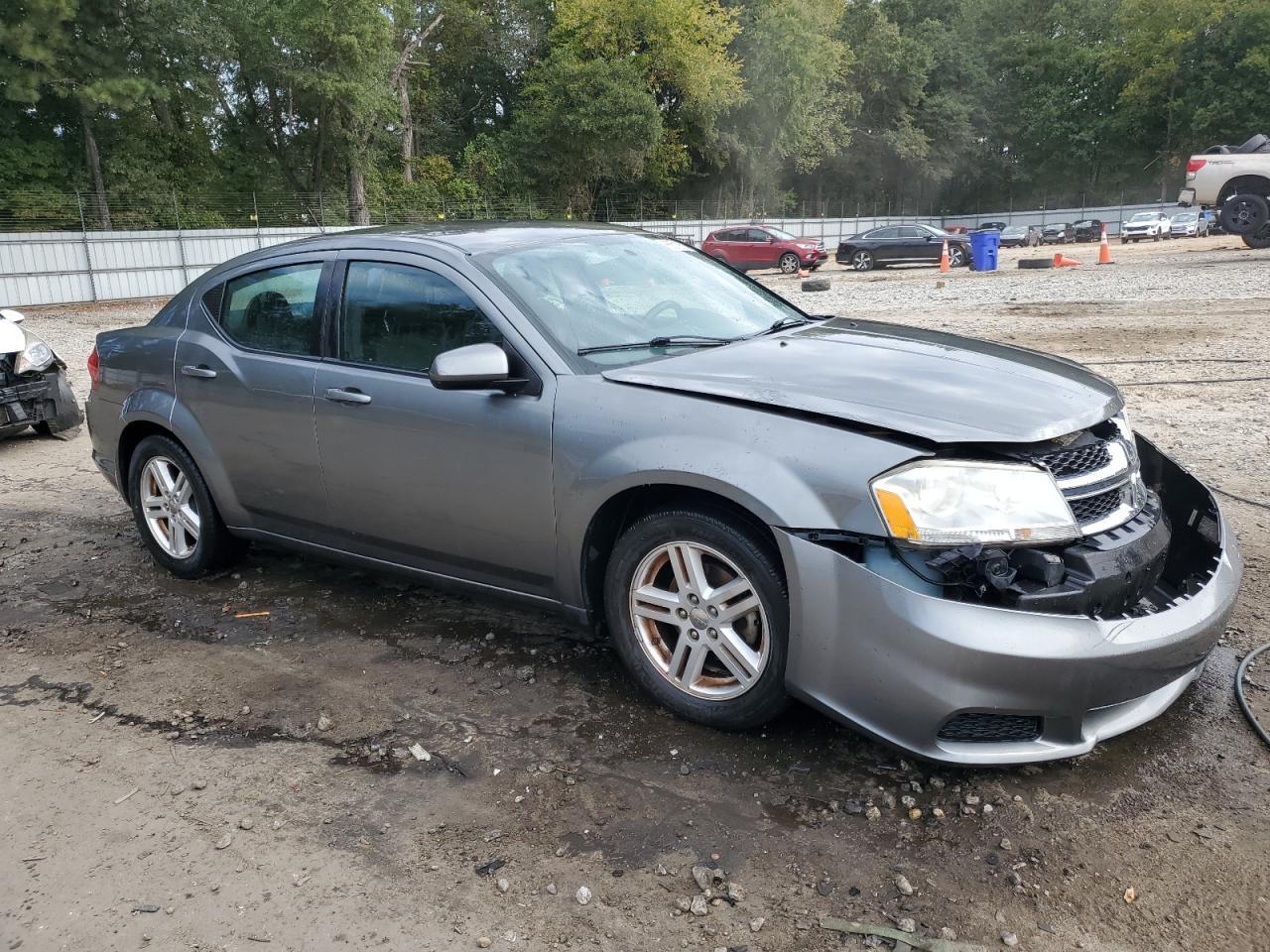 2012 DODGE Avenger