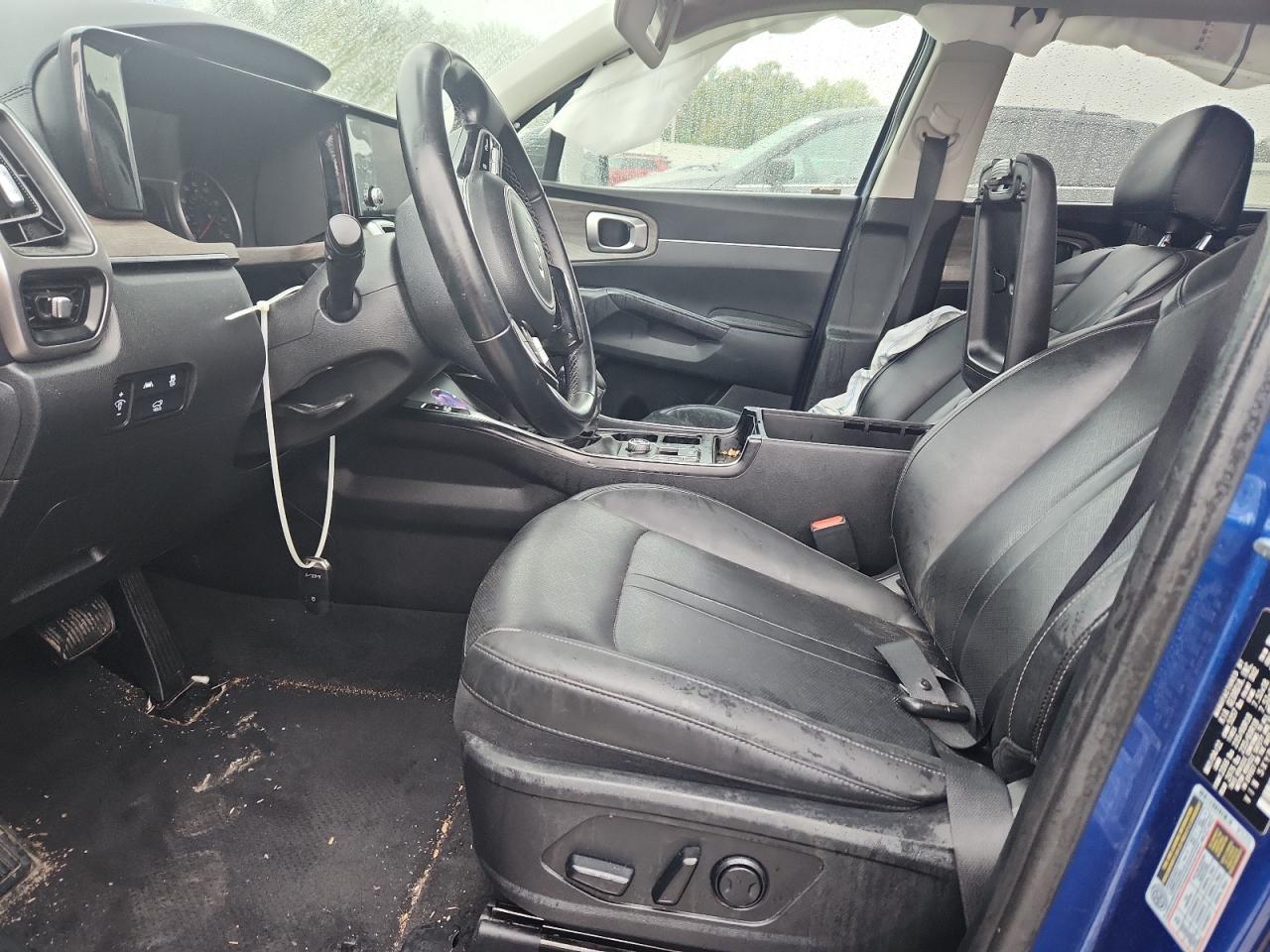 2022 KIA SORENTO