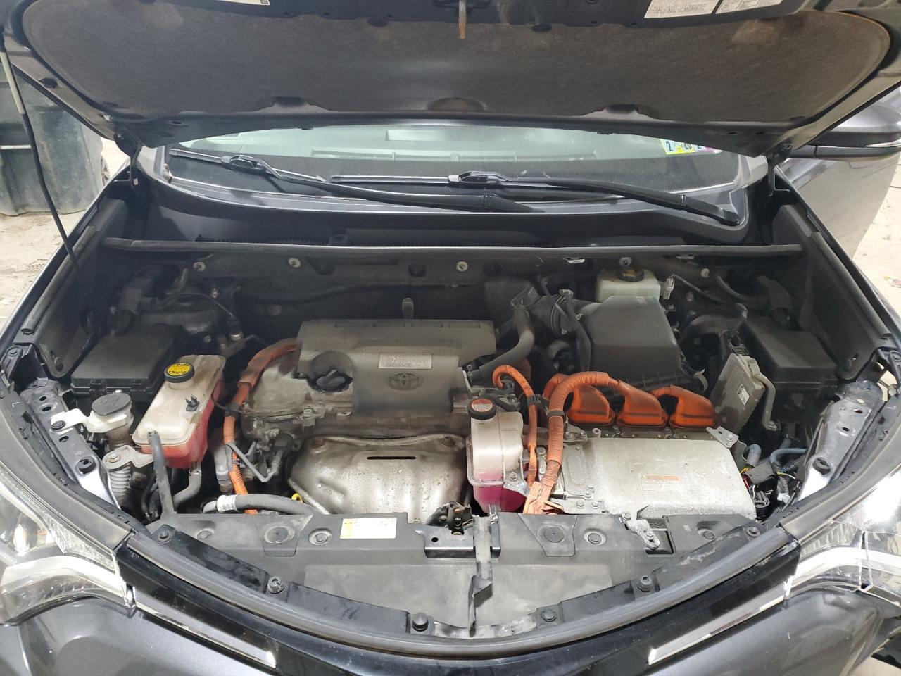 2016 TOYOTA RAV4