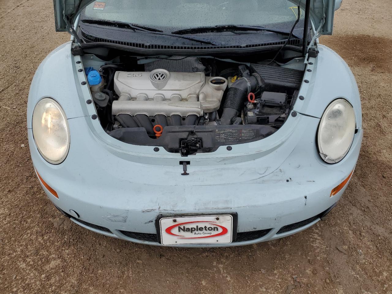 2010 VOLKSWAGEN Beetle