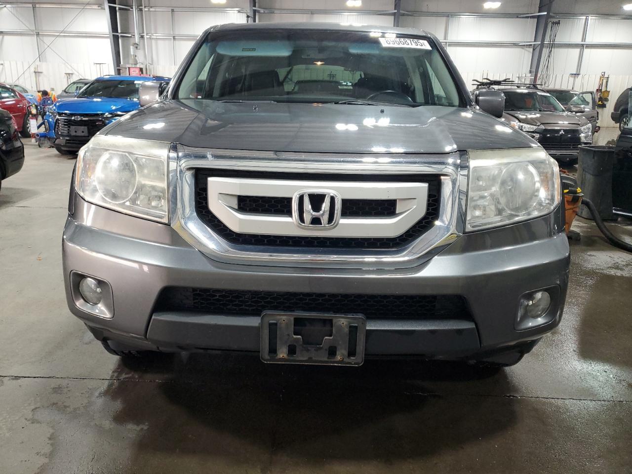 2011 HONDA PILOT