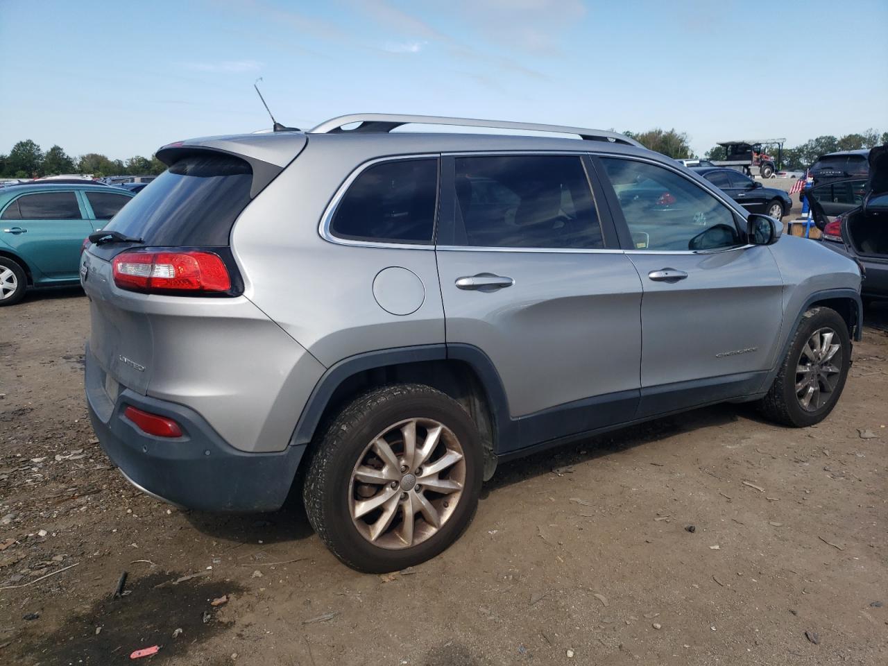 2015 JEEP CHEROKEE