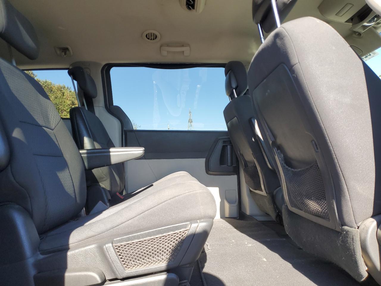 2010 DODGE GRAND CARAVAN