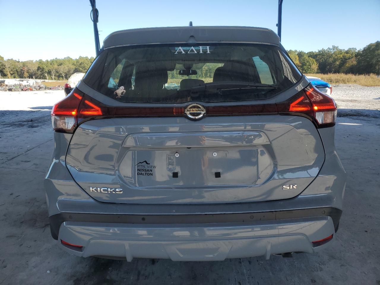 2021 NISSAN KICKS