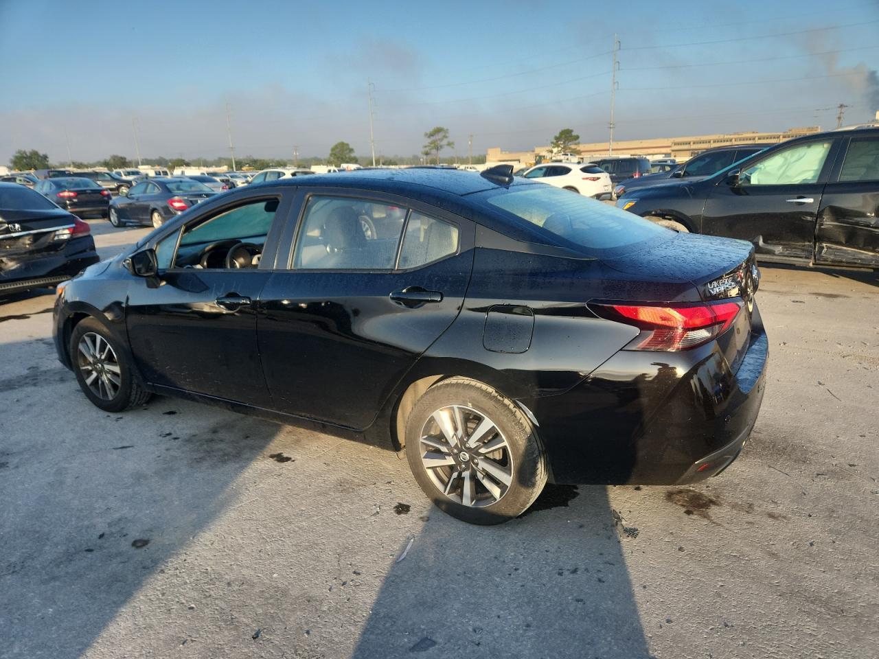2021 NISSAN VERSA