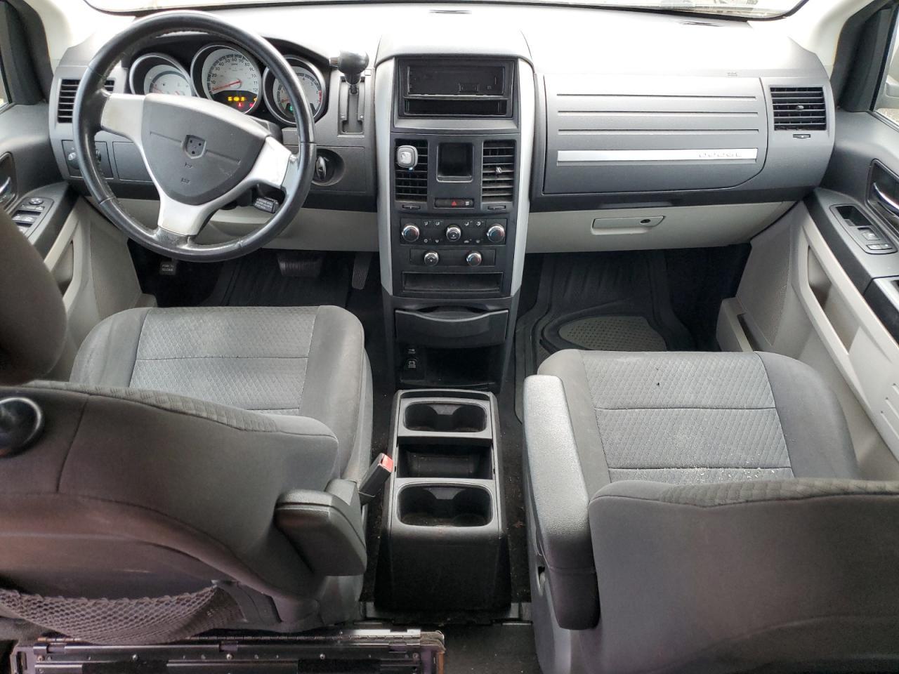 2010 DODGE GRAND CARAVAN