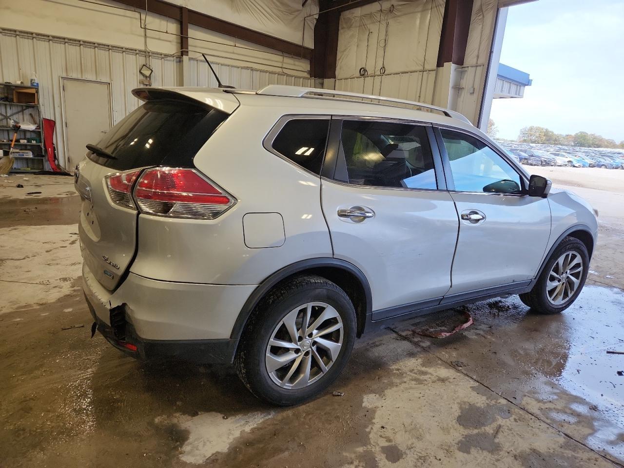 2014 NISSAN ROGUE