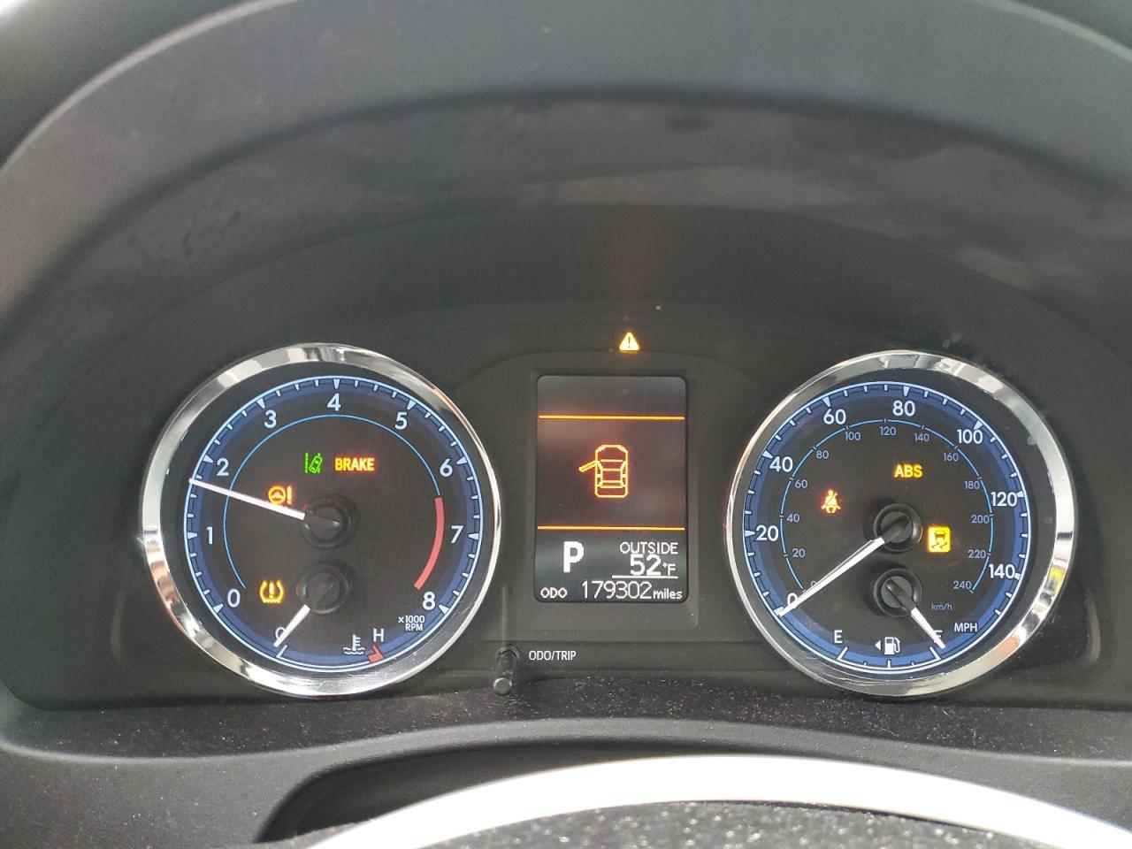 2017 TOYOTA COROLLA