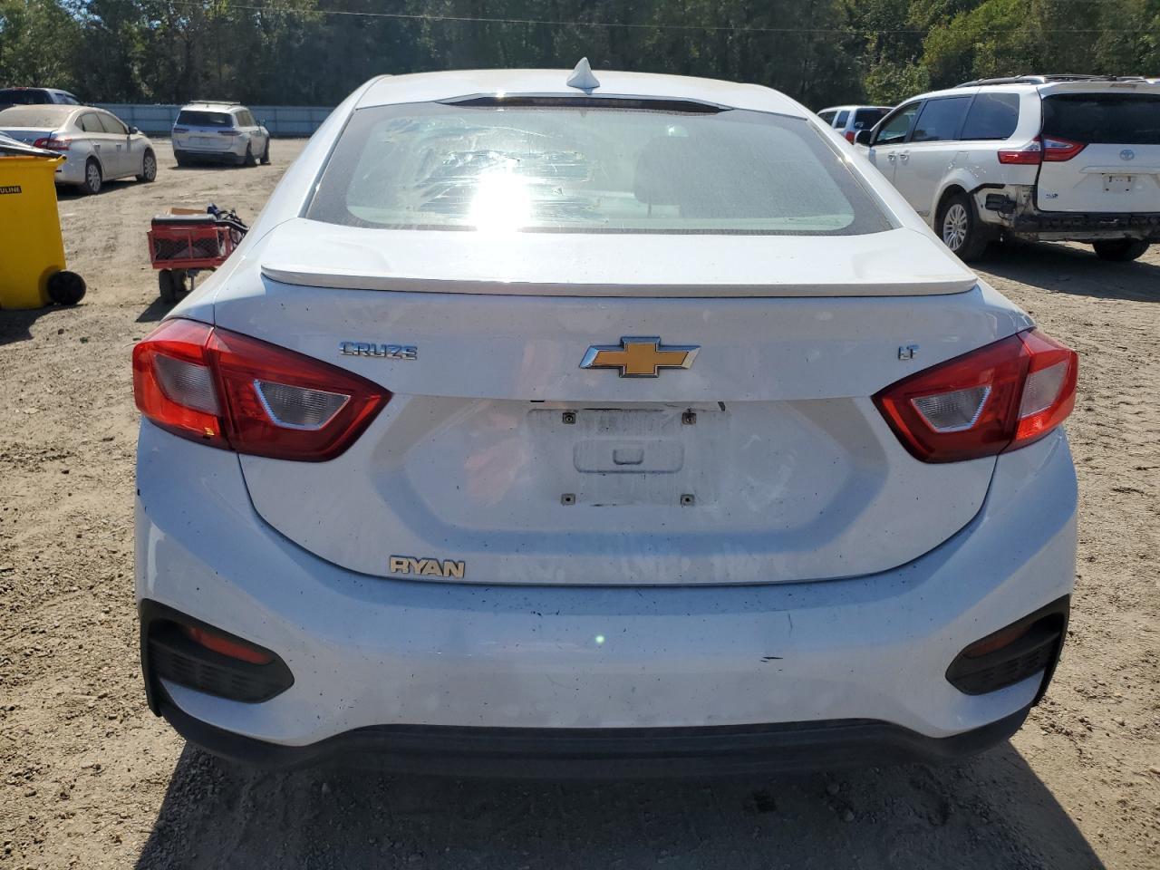 2017 CHEVROLET CRUZE