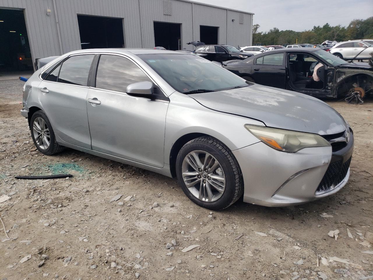 2015 TOYOTA CAMRY