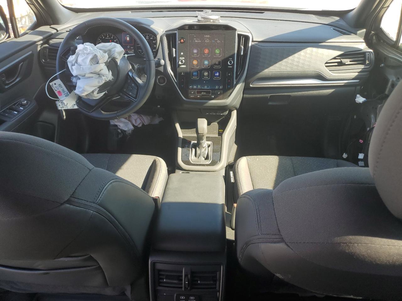 2025 SUBARU FORESTER