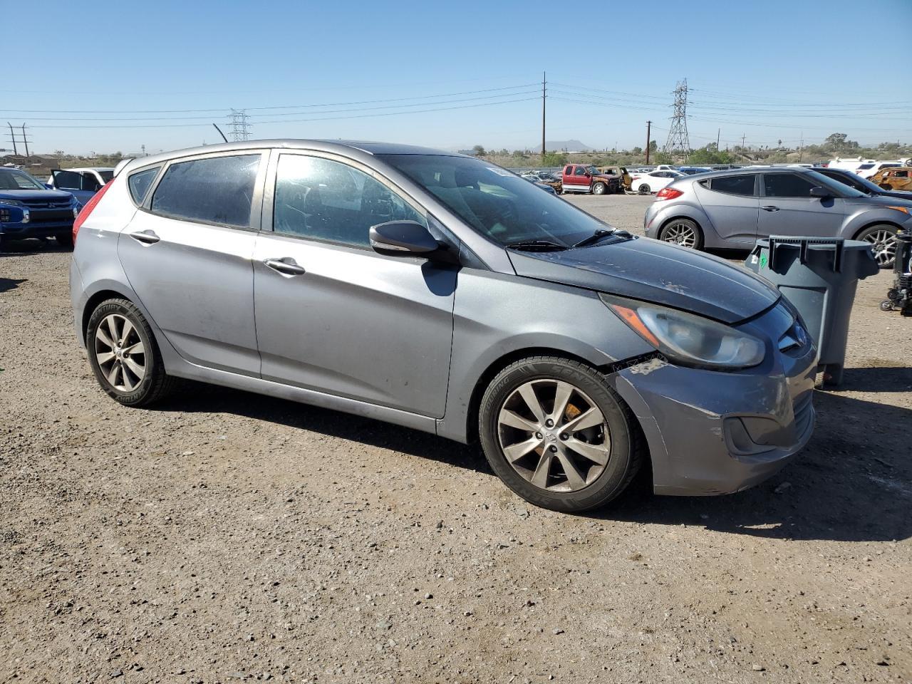2013 HYUNDAI ACCENT