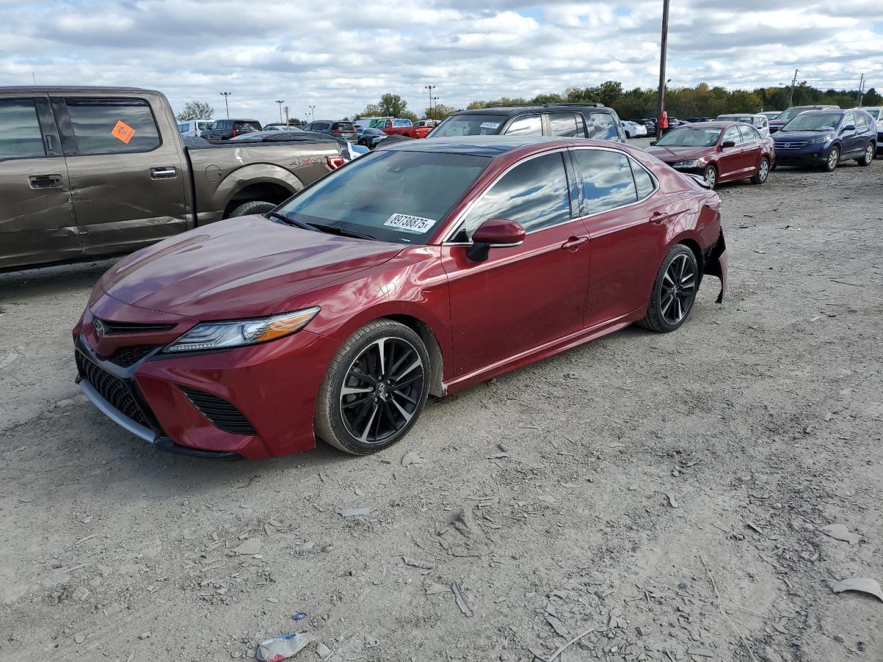 2018 TOYOTA CAMRY