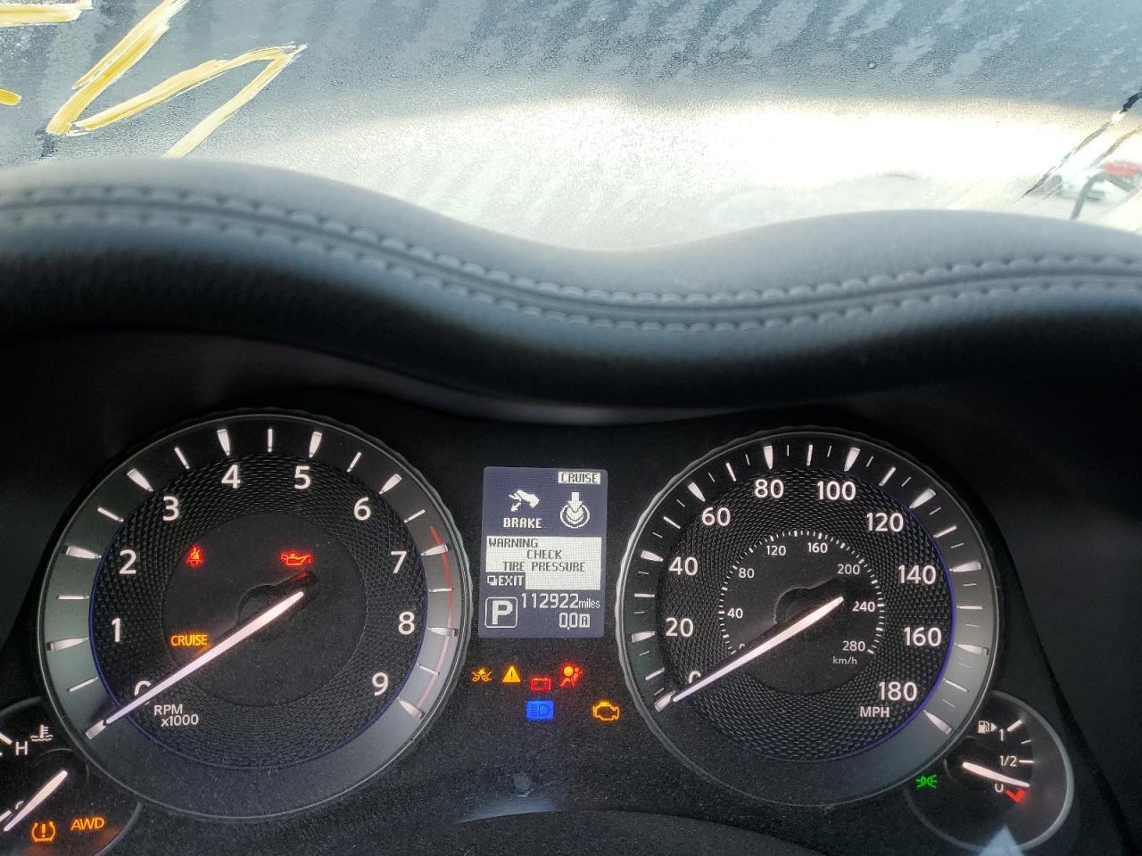 2015 INFINITI Q70