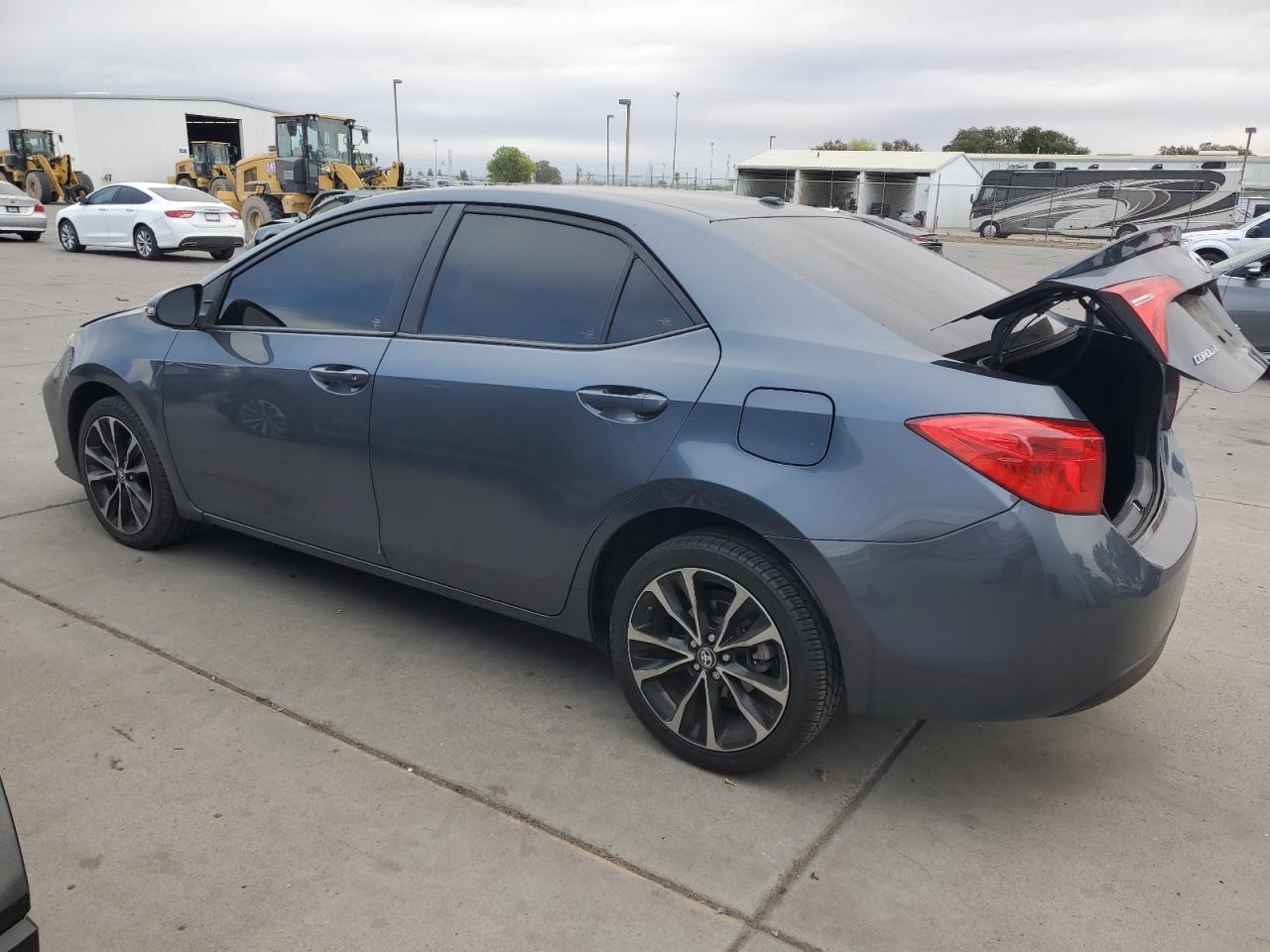 2017 TOYOTA COROLLA