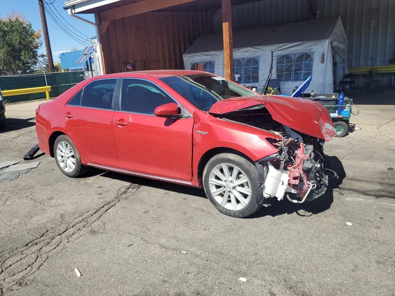 2014 TOYOTA CAMRY