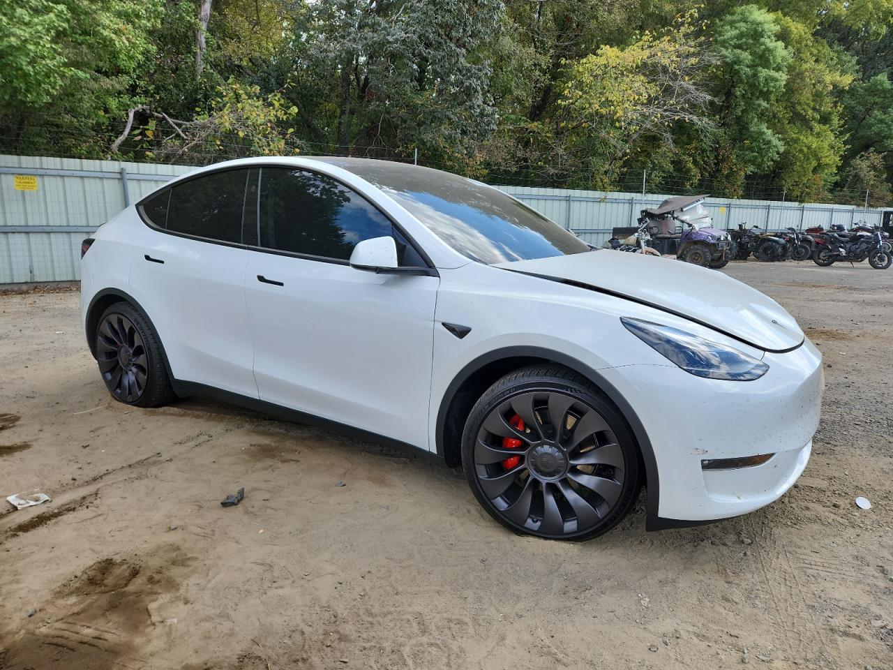 2023 TESLA MODEL Y