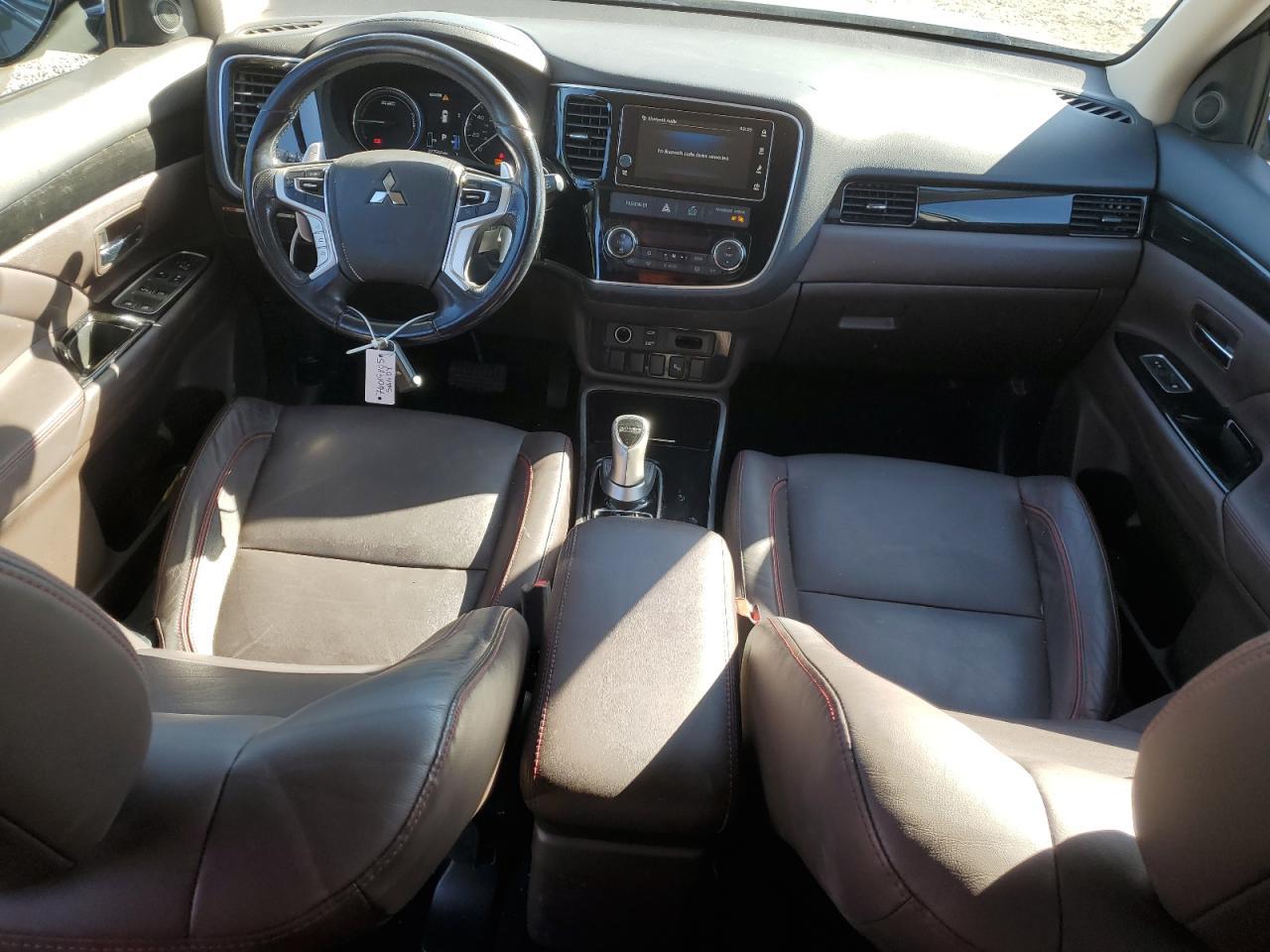 2018 MITSUBISHI outlander