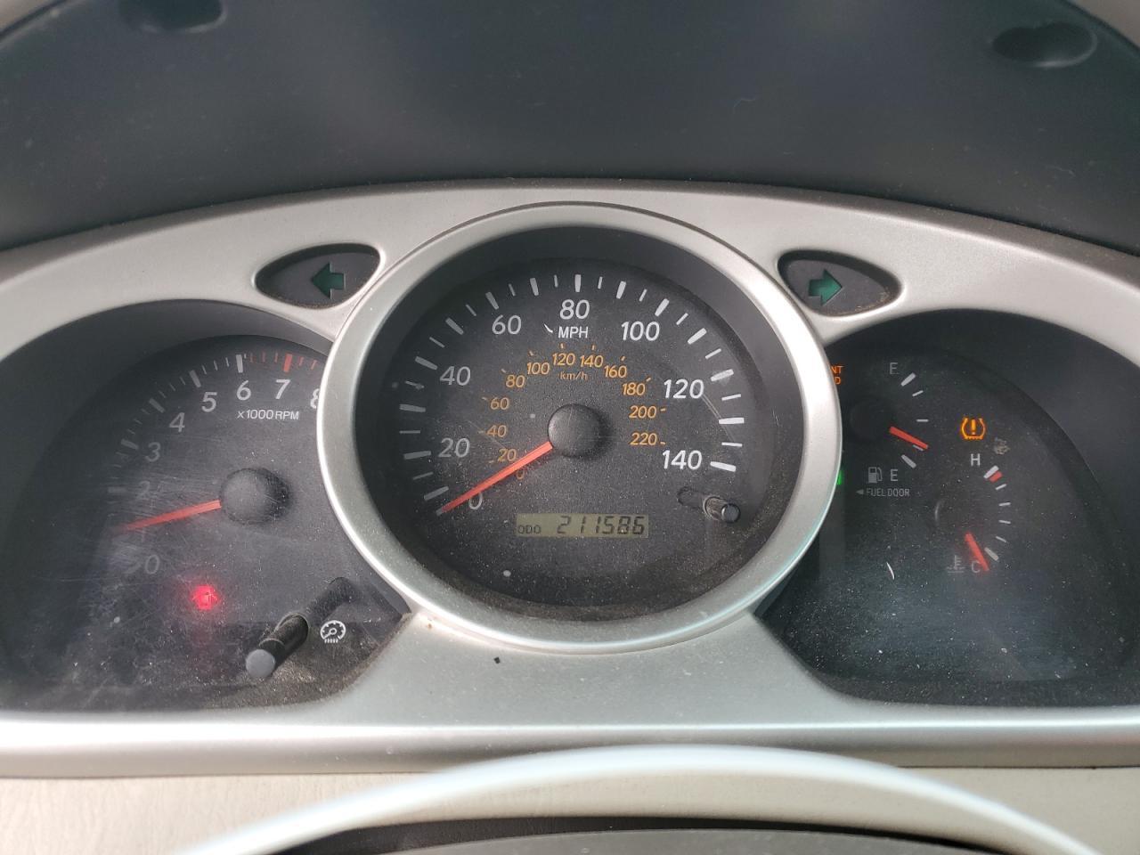2005 TOYOTA HIGHLANDER