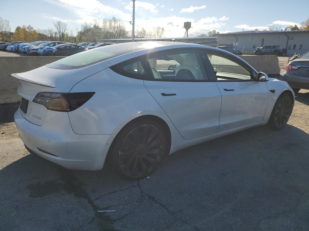 2021 TESLA MODEL 3